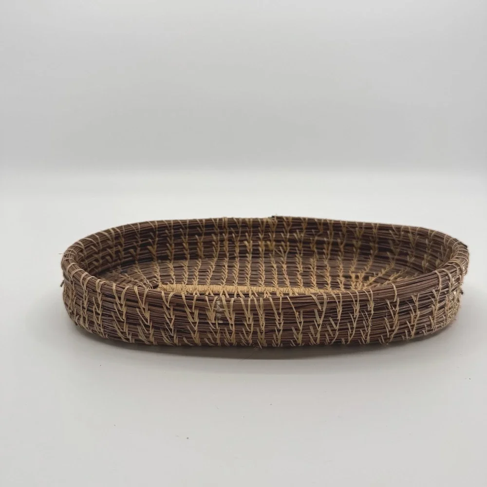 Vtg Hand Woven Oval Pine Needle Basket Tray Primitive Rustic Boho Farmhouse